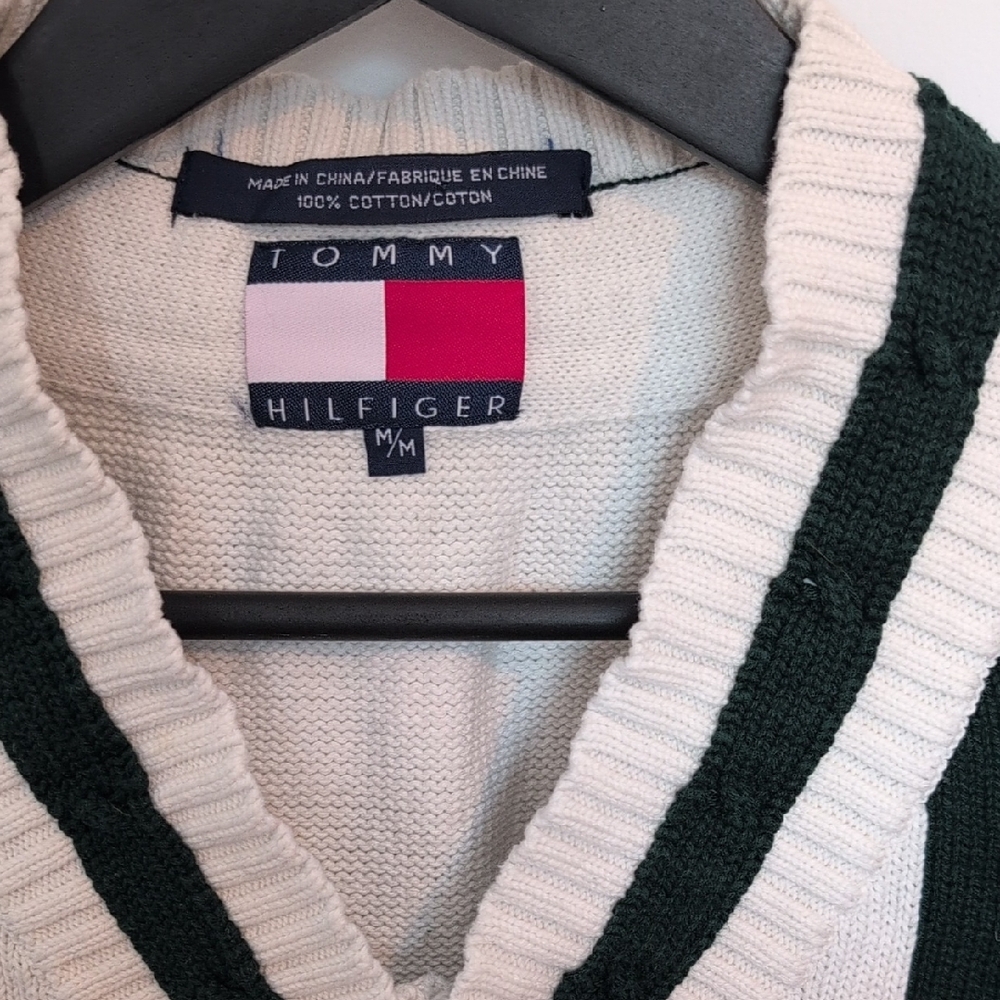 Tommy Hilfiger Green and Off-White V-Neck Sweater Vest - Picture 2 of 5